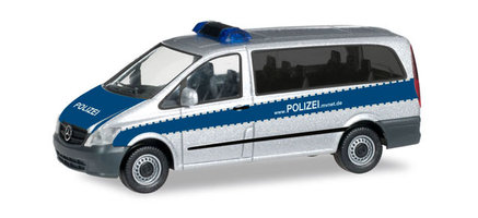 Auto Mercedes-Benz Bus " Mecklenburg-Vorpommern Police Department